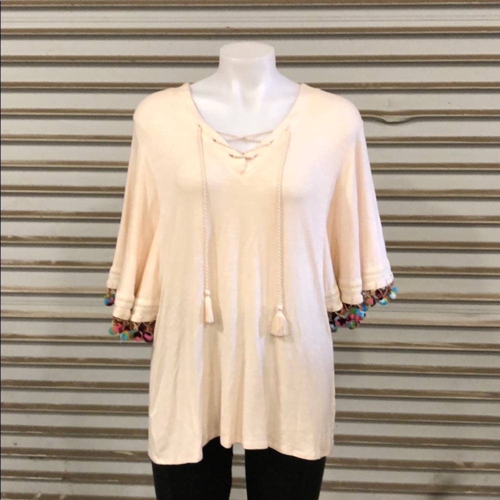 Rxb cream top with Poms around sleeves NWT - Picture 4 of 6